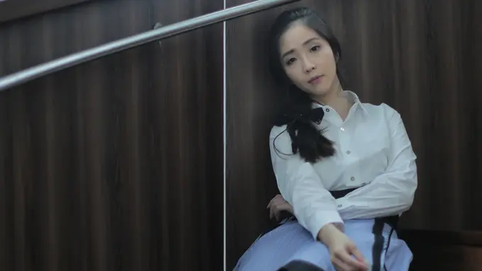 wanita januari ketika merasa tertinggal