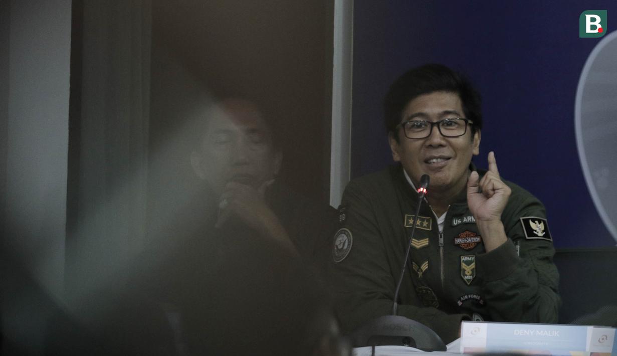 Koreografer, Denny Malik, saat jumpa pers di Kantor Inasgoc, Senayan, Jakarta, Minggu (27/5/2018). Pembukaan Asian Games 2018 nanti akan menjadi Ajang kolaborasi Putra-Putri terbaik Bangsa Indonesia. (Bola.com/M Iqbal Ichsan)