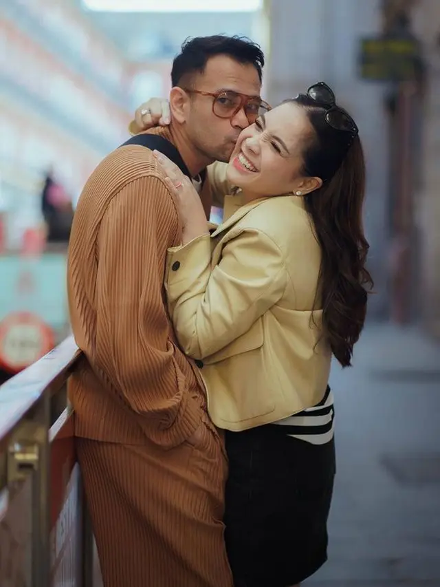 [Fimela] Raffi Ahmad dan Nagita Slavina