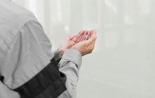 Doa Ziarah Kubur Singkat Berikut Urutan Tata Caranya yang Wajib Diketahui