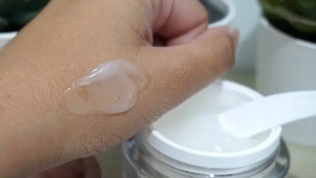 Wujudkan Wajah Cerah dan Glowing dalam Semalam, Sleeping Pack Ini Rahasianya