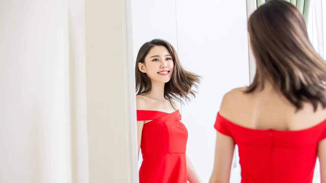 Rambut Rusak Karena Keseringan Heat Styling? Begini Langkah Tepat Memperbaikinya