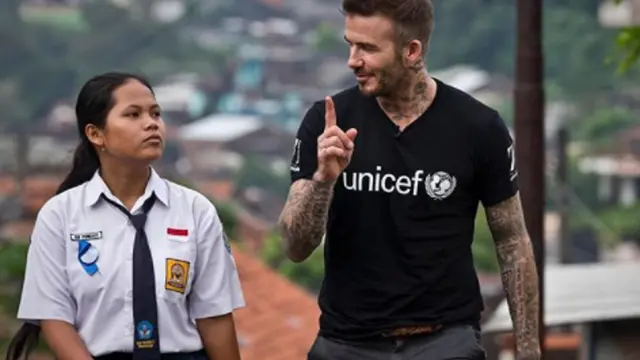 [Bintang] David Beckham dan Sripun