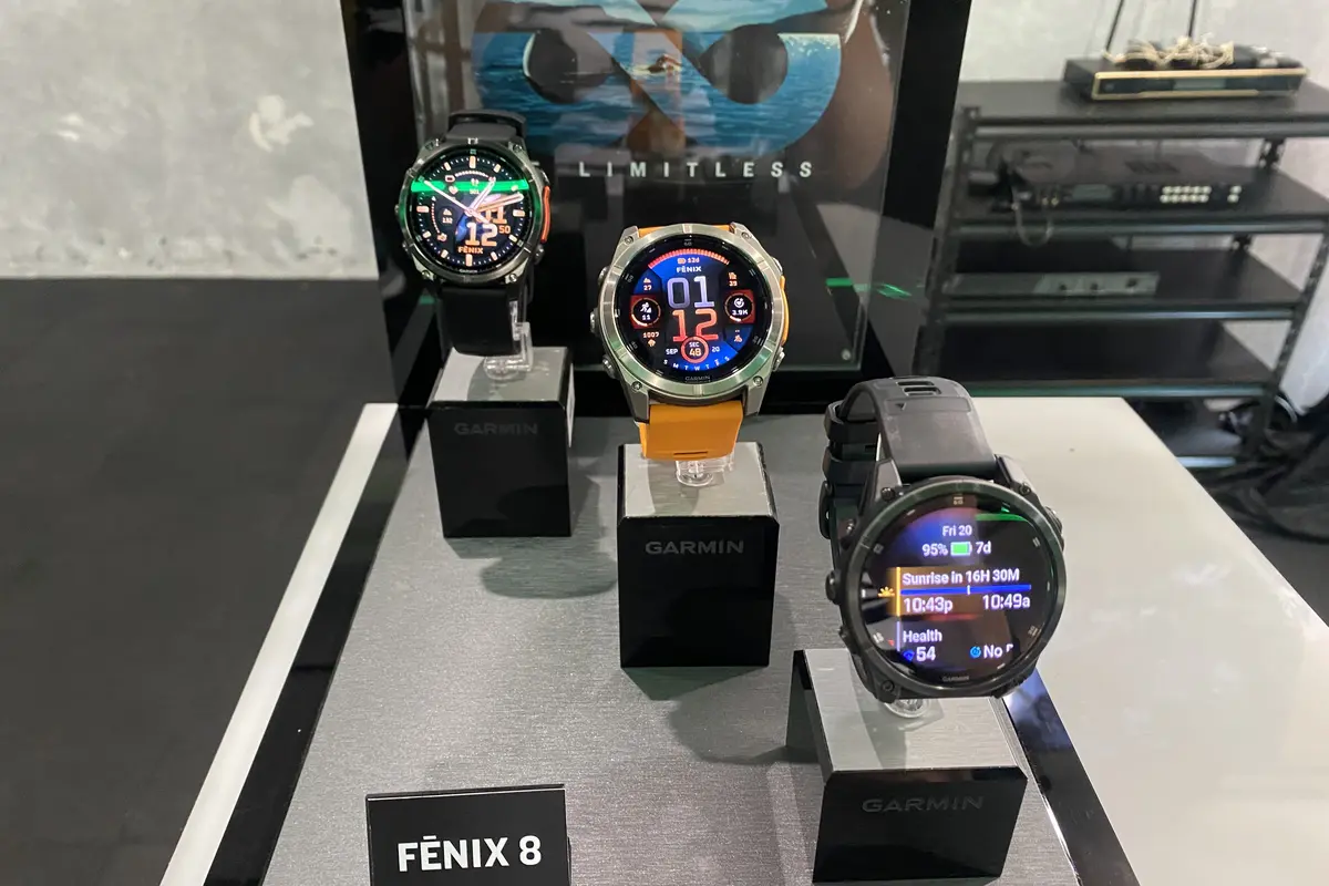 Garmin luncurkan smartwatch baru fēnix 8 Series