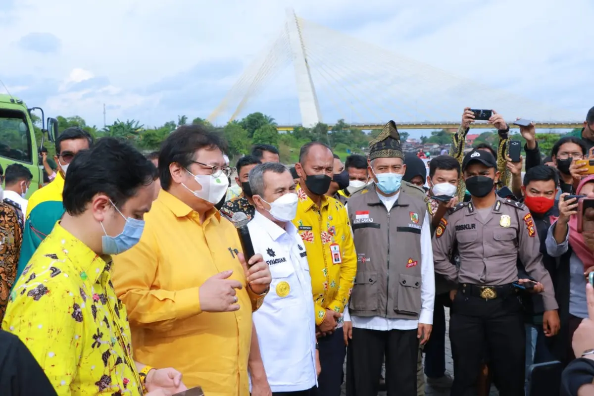 Airlangga dalam kunjungan kerjanya ke Siak, Riau, Kamis (24/2/2022) kemarin.