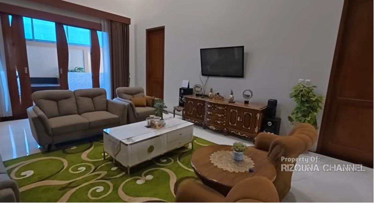 Rumah Mewah