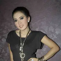 Syahrini zaman dulu yang terlihat belum cetar seperti sekarang. (Foto: Kapanlagi.com)