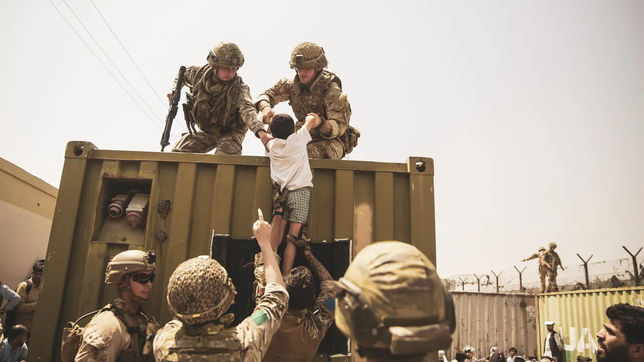 Saat Anak-Anak Afghanistan Dititip ke Tentara AS