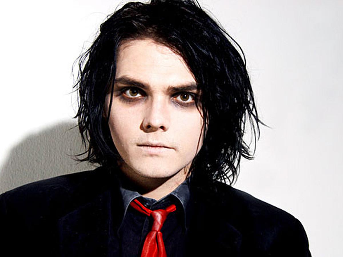 Gerard Way 'MCR': Orang Pikir Kami Sekte Pemuja Setan ...
