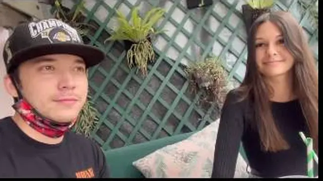 Unggah Potret Pakai Cincin, Ini Potret Stefan William dan Kekasih yang Jadi Sorotan