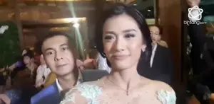 Raditya Dika tidak mau kalah dengan Hasmish- Raisa yang disebut sebagai hari patah hati nasional