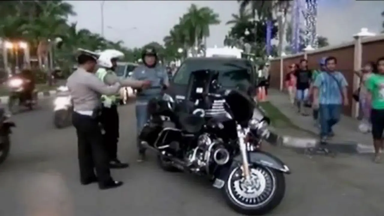 20151203-Razia Kendaraan-Jakarta