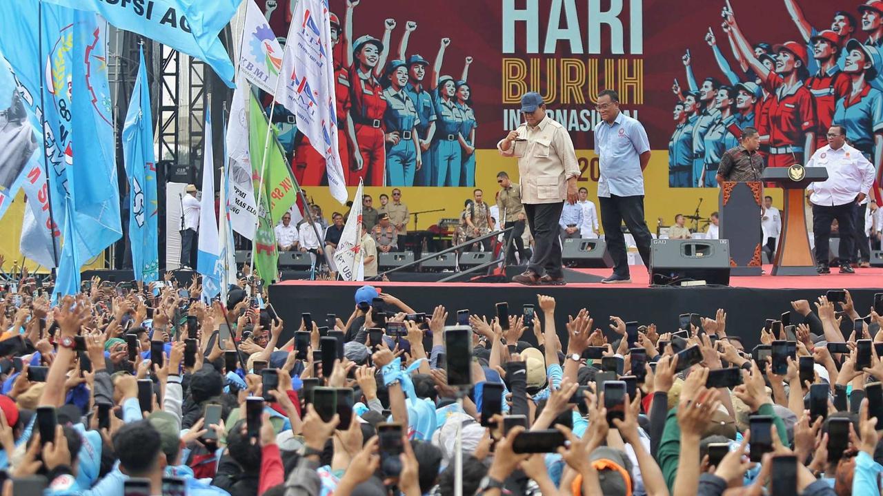 Prabowo hadiri perayaan Hari Buruh di Monas