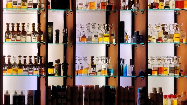 Ilustrasi parfum