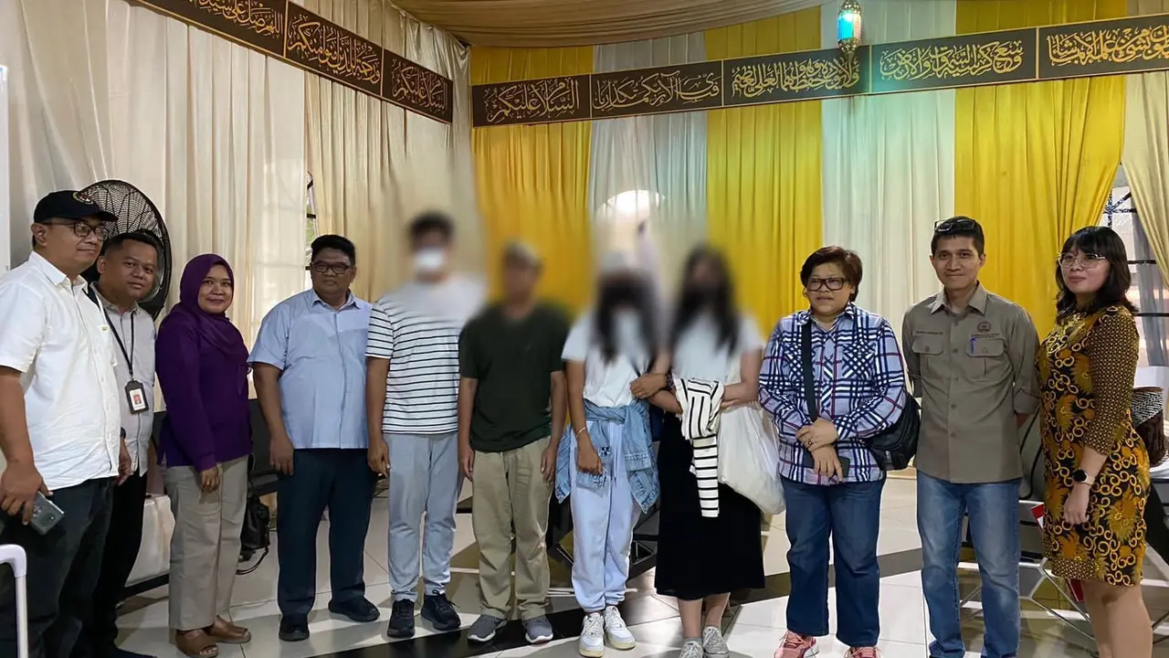 Empat WNI yang dievakuasi dari Tepi Barat oleh Kemlu RI dan KBRI Amman telah tiba di Indonesia, Minggu (15/10/2023). (Dok Kemlu RI)