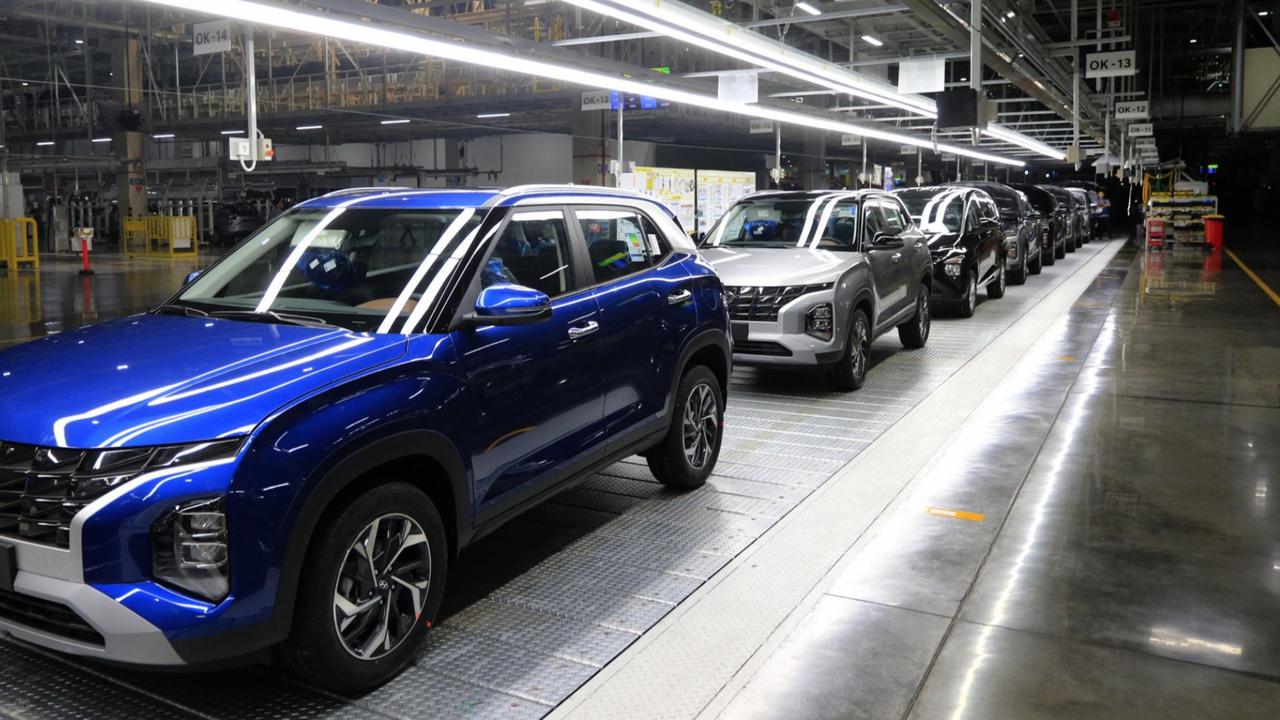 FOTO: Intip Dapur Produksi Mobil Hyundai di Cikarang, Nyaman Full AC dan Pakai Ratusan Robot Canggih