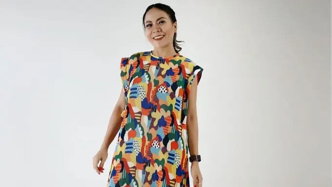 Penyiar radio Dylla Agnesia ternyata lulusan teknik sipil