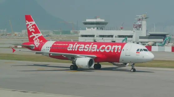 AirAsia Turunkan Harga Tiket Domestik 12 Persen Selama Nataru
