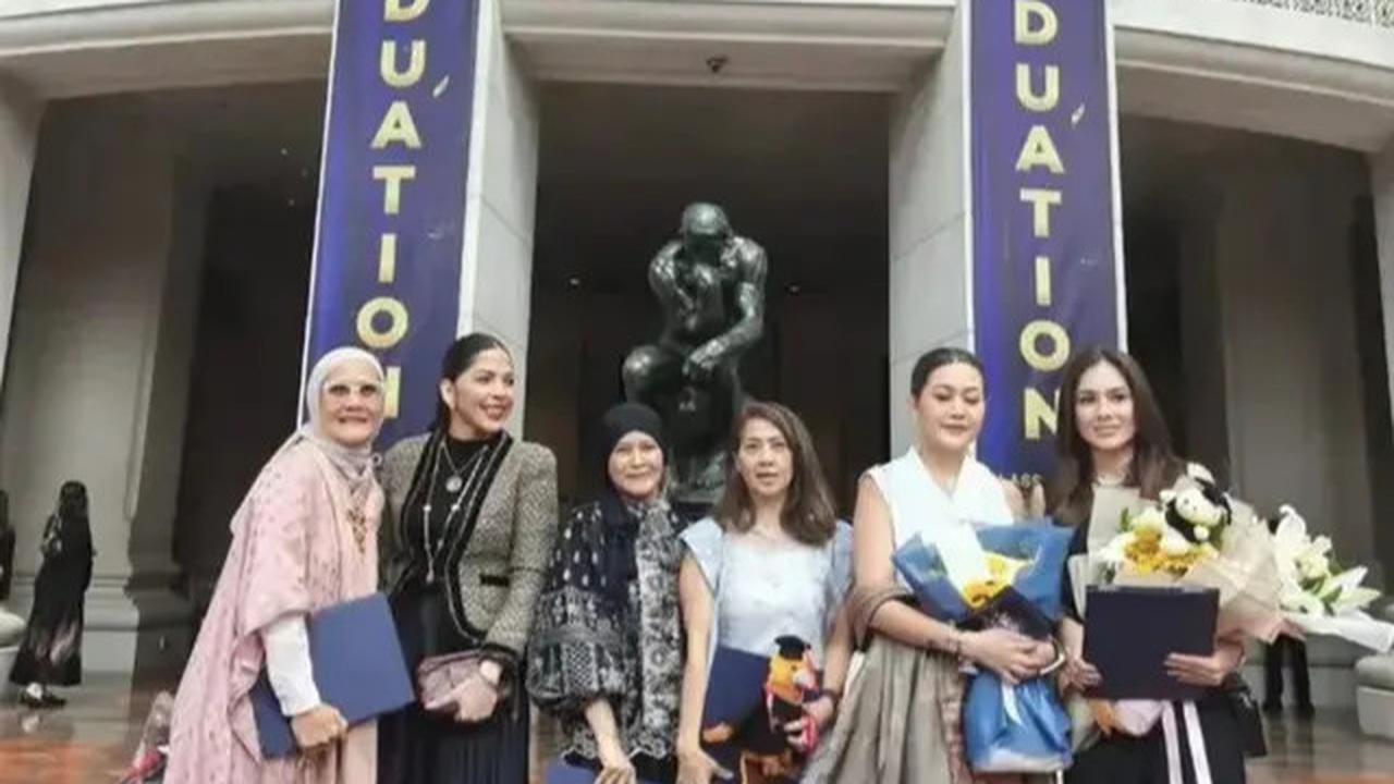 7 Fashion Wulan Guritno Hadiri Wisuda Anak, Tampil Cantik Elegan Pakai Outfit Serba Hitam
