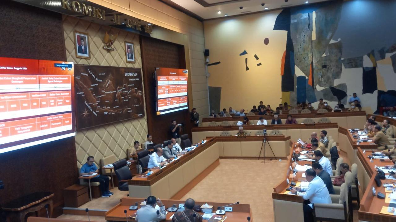 Komisi II DPR Sepakati 3 Rancangan PKPU dan Perbawaslu untuk Pilkada 2024