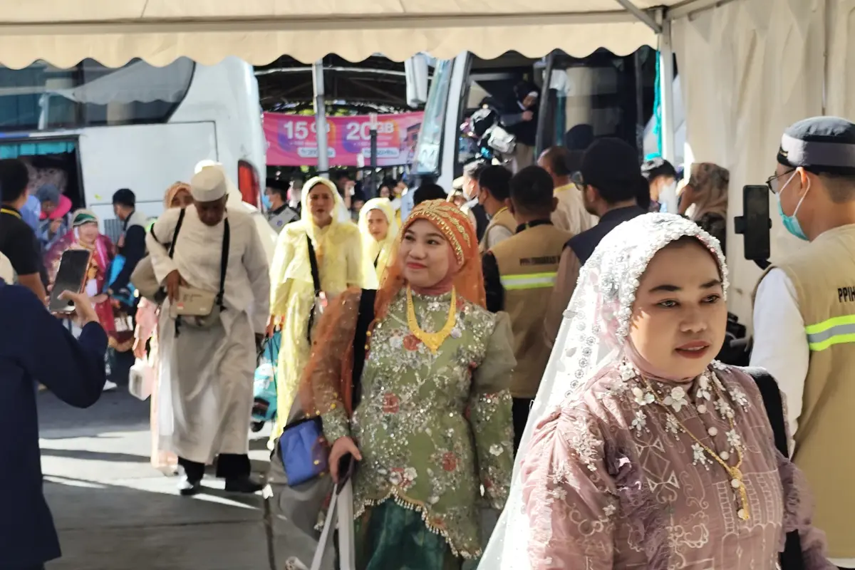 Cerita Jemaah Haji Gowa Rogoh Kocek Jutaan Demi Tampil Gemerlap Pulang ke Indonesia