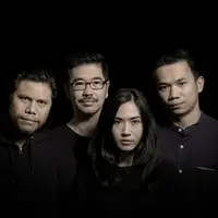 Personel Joko in Berlin dari kiri ke kanan Marlond Telvord (drum), Popo Fauza (keyboard, composer, arranger & music producer), Mellita Sarah (vocal & song writter) dan Fran Rabit (bass & song writter).