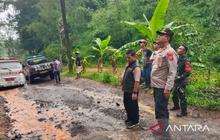 Polisi Dalami Temuan Mayat Remaja Cianjur Tergantung di Pohon, Diduga Alami Tekanan Psikologis