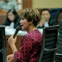 Dalam sidang ke-12 kasus pembunuhan Mirna, psikolog memberikan penilaian terhadap sikap tenang yang selalu diperlihatkan oleh Jessica Wongso. (Bintang.com/Adrian Putra)