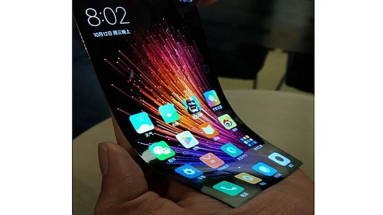 Xiaomi Sedang Siapkan Layar Melengkung?
