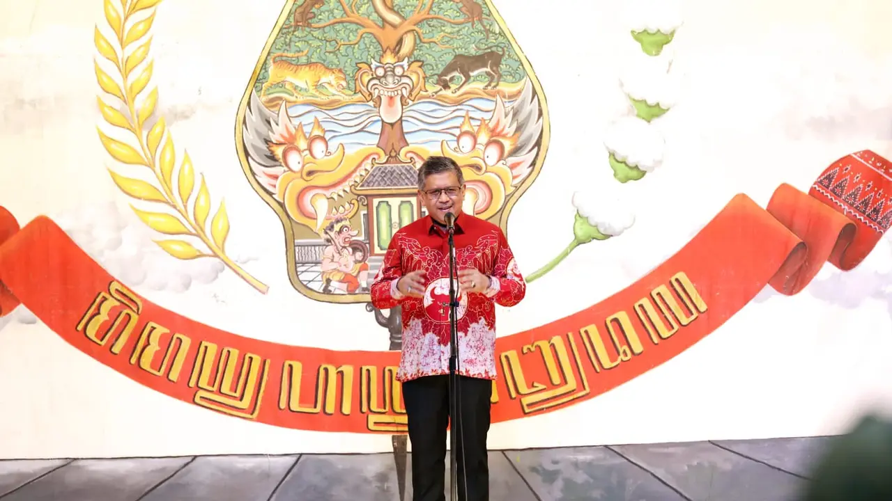 Sekretaris Jenderal PDI Perjuangan (PDIP) Hasto Kristiyanto di Gedung Pertunjukkan Wayang Orang Bharata, Senen, Jakarta Pusat, Sabtu (9/9/2023).