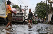 Update Banjir Jakarta, 1.990 Jiwa di Empat Kelurahan Mengungsi