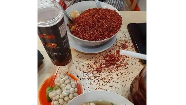 6 Menu Kombinasi ala Pencinta Pedas Ini Tak Biasa, Bikin Melongo