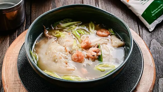5 Resep Pangsit Kuah Pedas yang Lezat dan Gurih, Cocok Hangatkan Badan