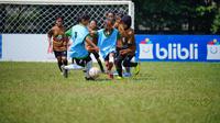 Pertandingan perempat final KU 10 MilkLife Soccer Challenge - Bandung 2025 antara SDN 091 Cibeureum Kota Bandung dan SDN 144 Situgunting yang berlangsung di Lapangan PPI Pusenif Bandung, Sabtu 31 Mei 2025. Penggawa SDN 091 Cibeureum Bandung melaju ke babak semifinal setelah menang 4-0./Ist