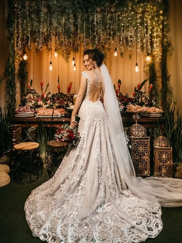 Arti Mimpi Memakai Baju Pengantin