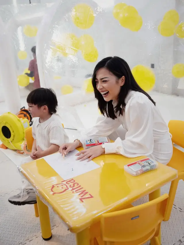 Nikita Willy Potong Rambut Jadi Layer Cut, Tampilkan Aura Fresh Ibu Dua Anak