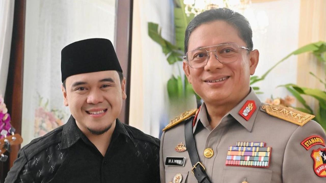 Momen Bahagia Ustaz Muda Dipercaya Beri Doa Kenaikan Pangkat Jenderal Bintang 3