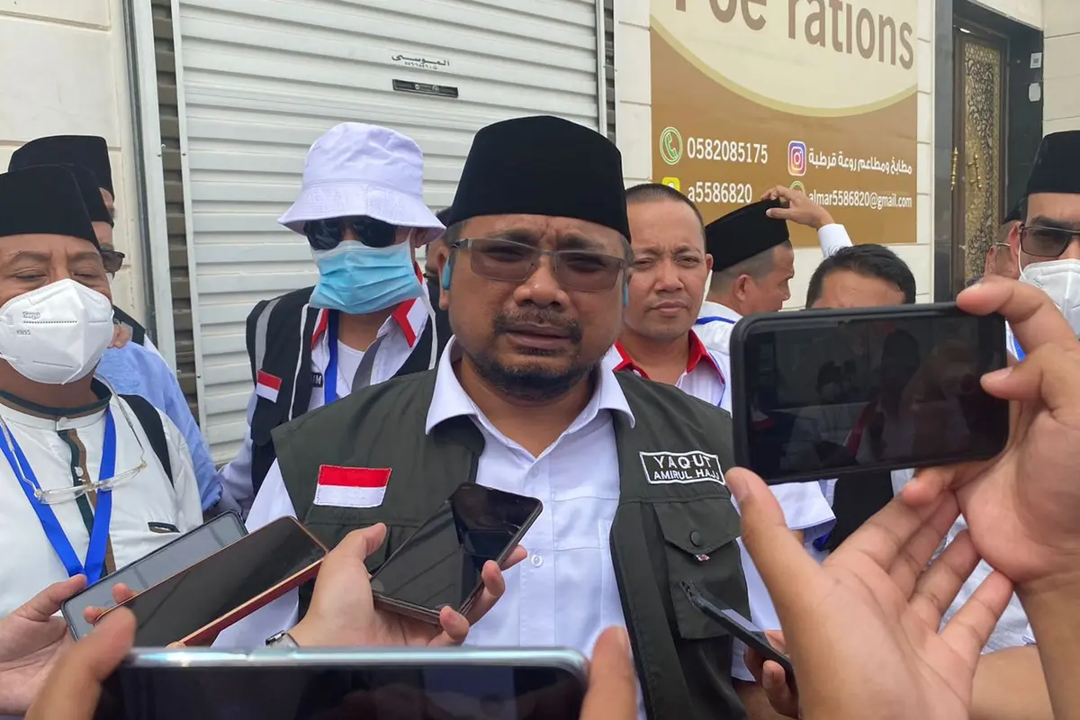 Menteri Agama Yaqut Cholil Qoumas meminta jajarannya mengevaluasi katering Haji karena dua kali terlambat