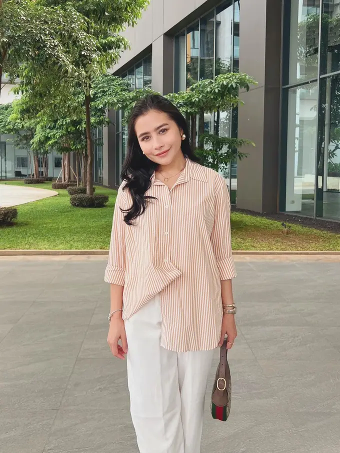 Prilly Latuconsina (Instagram/prillylatuconsina96)