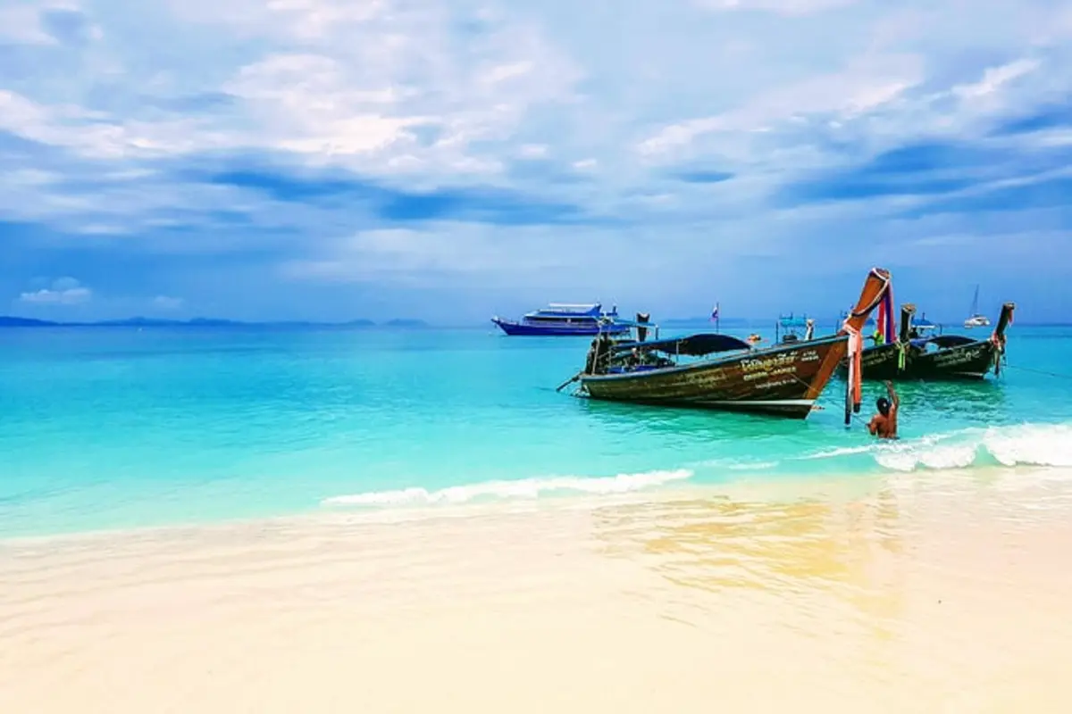 Ilustrasi Phuket, Thailand