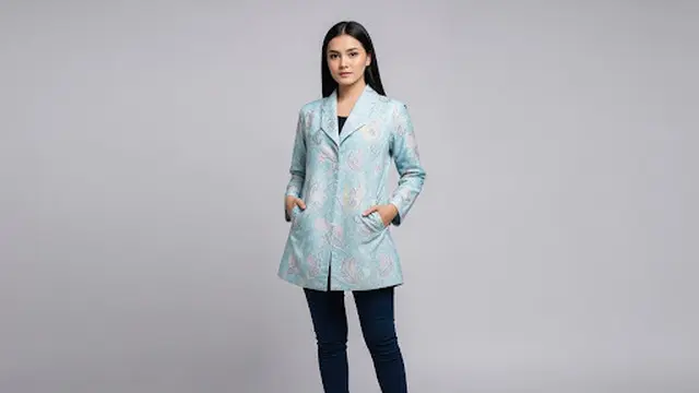 Blazer Batik dengan Kantong