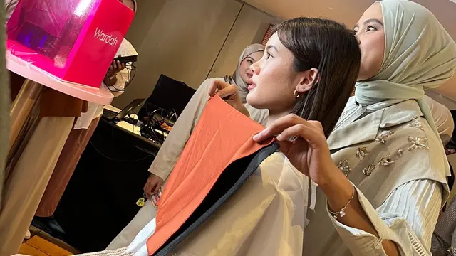 Sambut International Lipstick Day, Wardah Ajak Perempuan Masuk dalam Dunia Lipstik Penuh Warna yang Hadir di 4 Kota!