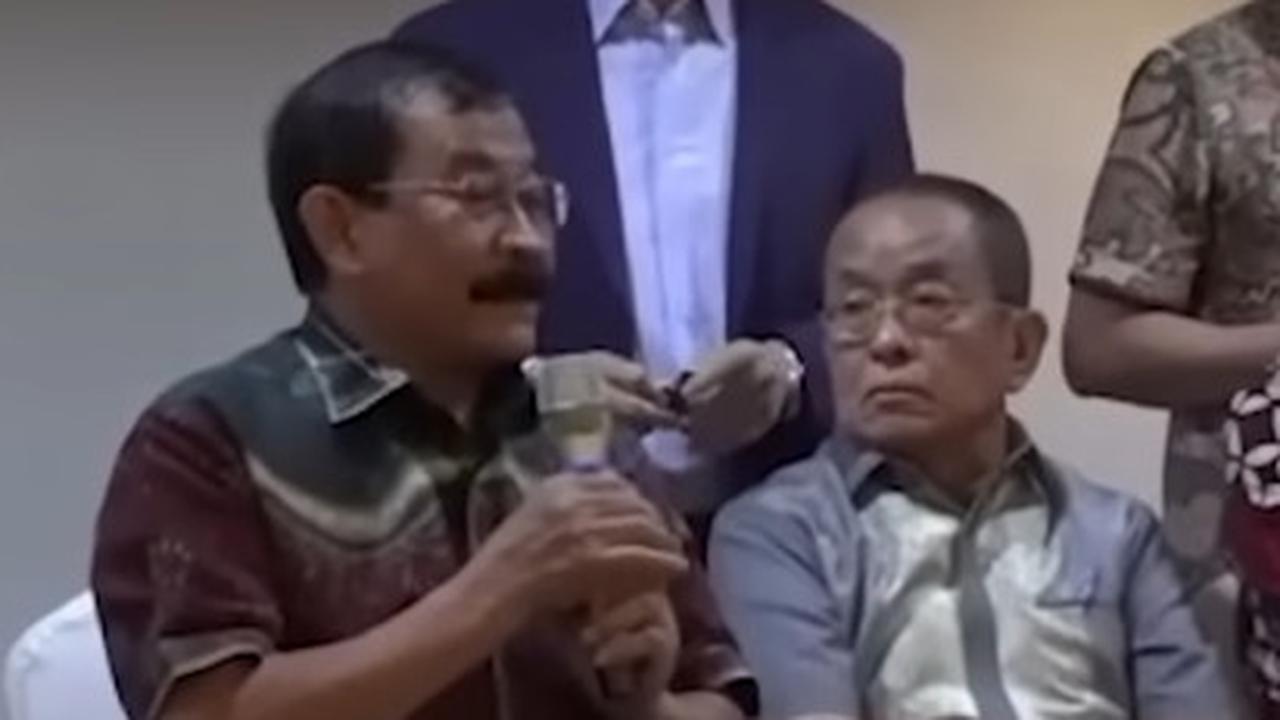 Kemarahan Eks Danjen Kopassus Tantang Polisi Bongkar Dalang Kelompok Barbar Bubarkan Diskusi