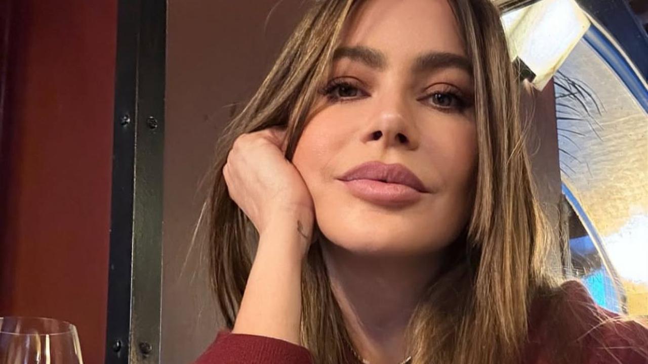7 Potret Selfie Cantik ala Sofia Vergara yang Dirumorkan Berpacaran dengan Lewis Hamilton