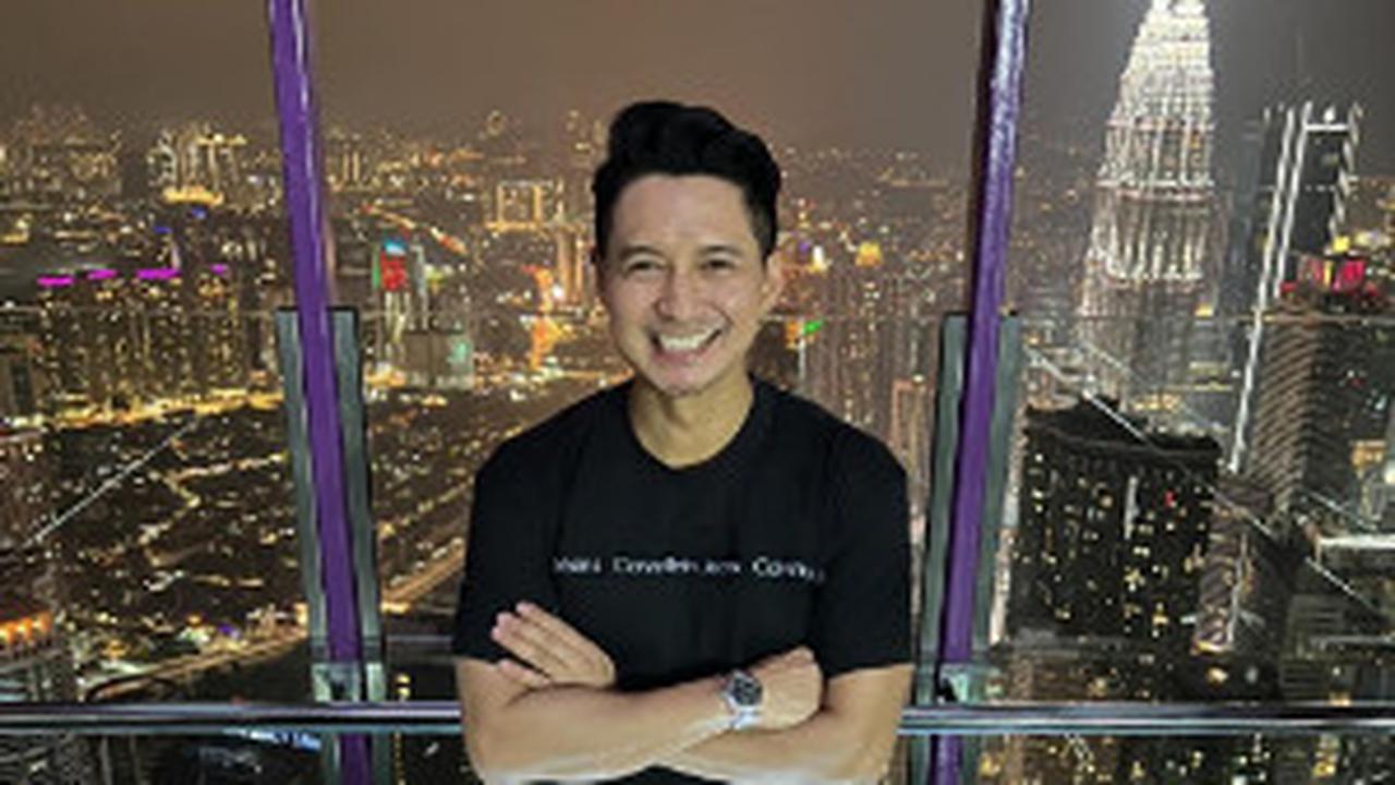 Profil Chand Kelvin serta Perjalanan Kariernya yang Menginspirasi