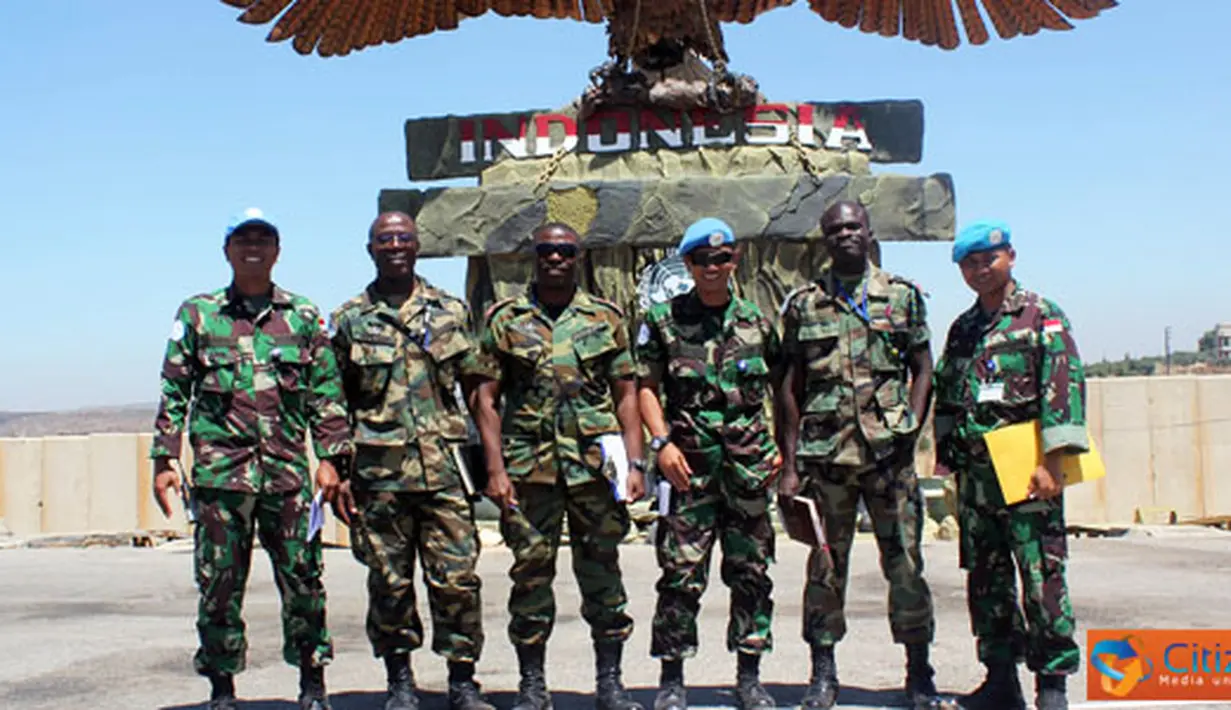 Citzen6, Lebanon: Satgas Batalyon Mekanis Kontingen Garuda XXIII-E/UNIFIL atau Indonesian Battalion (Indobatt) menerima Tim Inspeksi UNIFIL berjumlah tiga orang, dipimpin oleh Captain Tahiru Issah. (Pengirim: Badarudin Bakri)