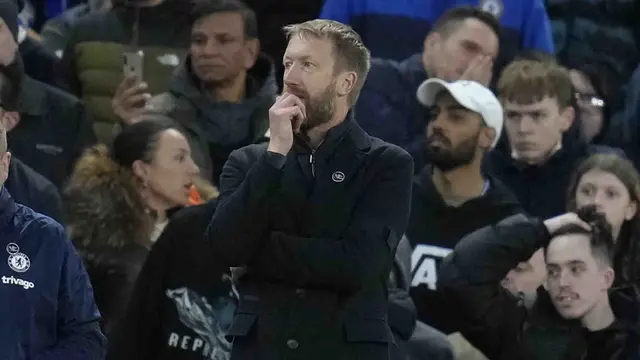 Foto: Ragam Ekspresi Graham Potter saat Chelsea Dipermalukan Southampton Kedua Kalinya di Liga Inggris 2022 / 2023