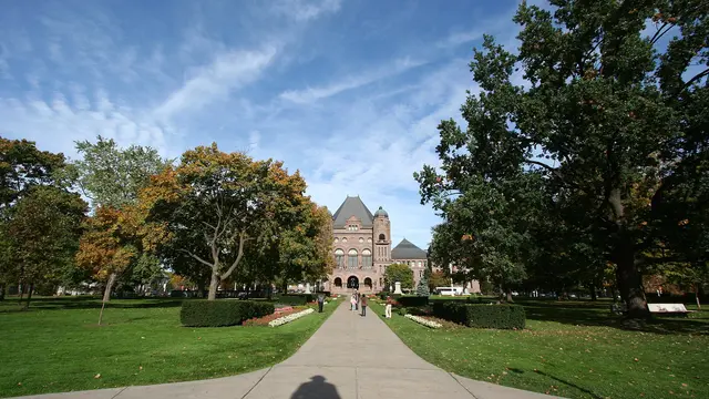 Queen’s Park