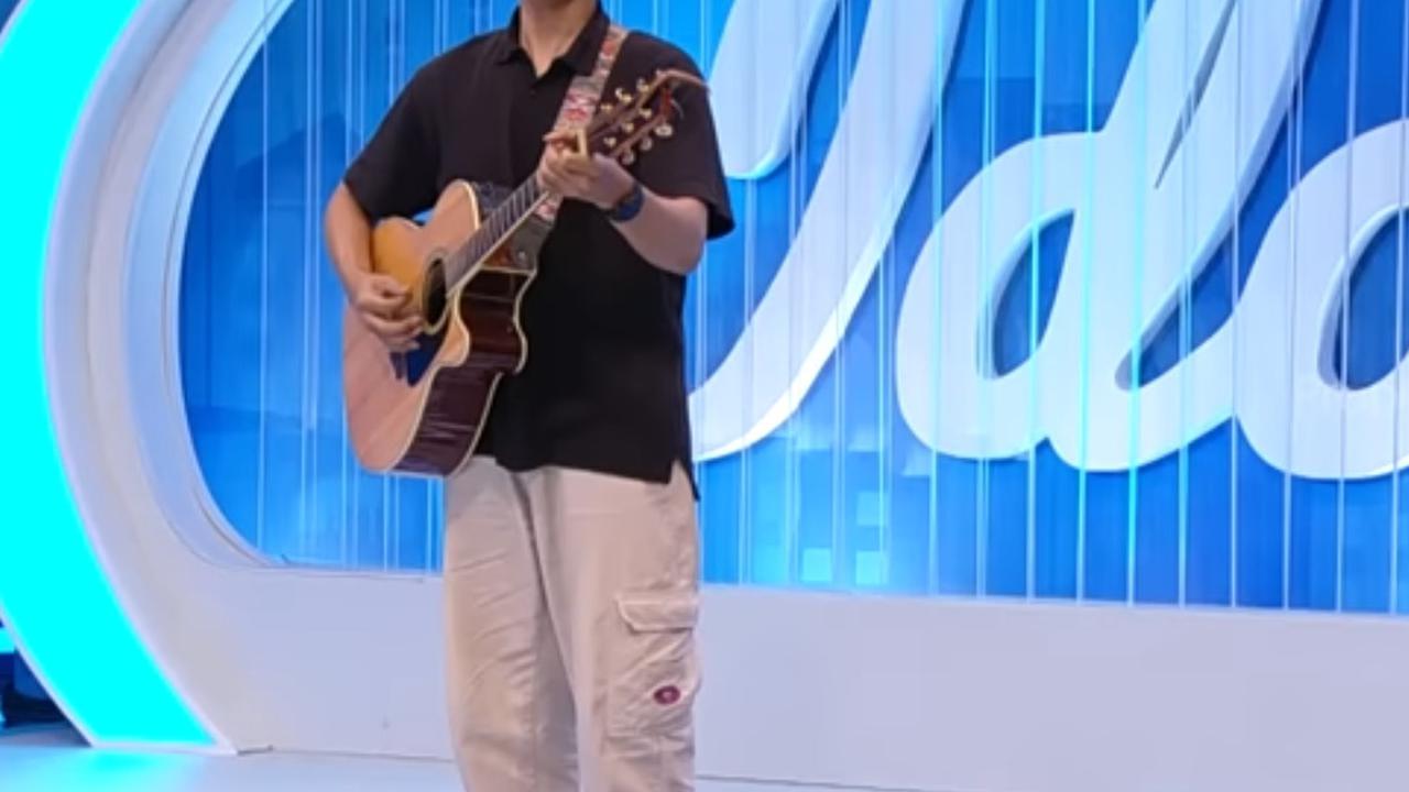 Merdu Bawakan Lagu Lawas, Peserta Indonesian Idol dari Depok Dapat 5 Yes dari Juri