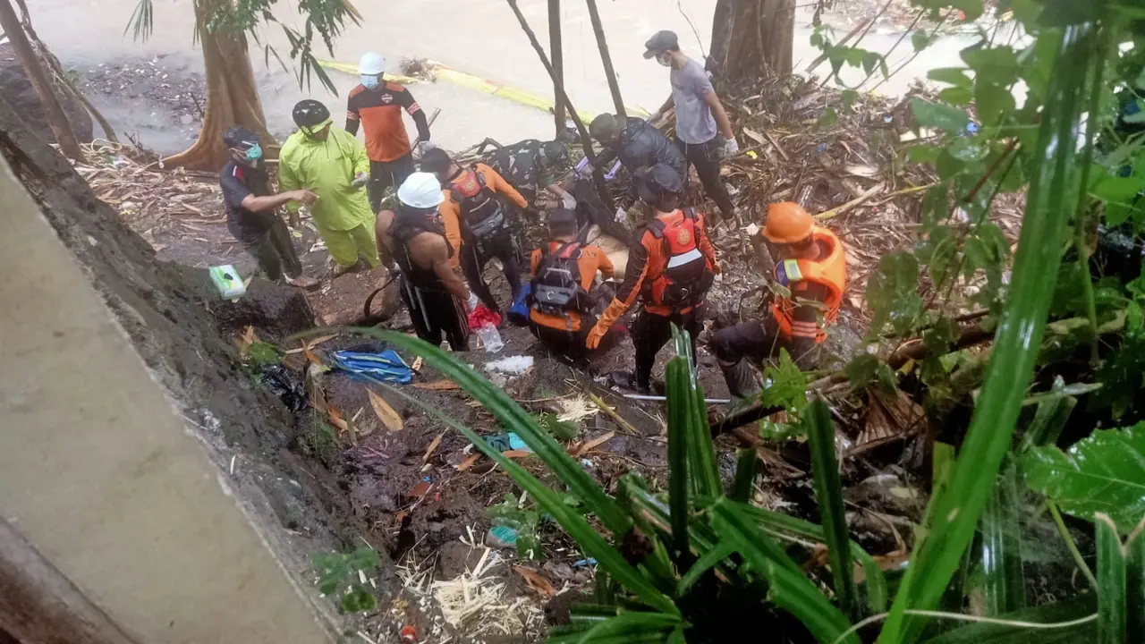 Penemuan jenazah korban banjir ke-18 di Denpasar